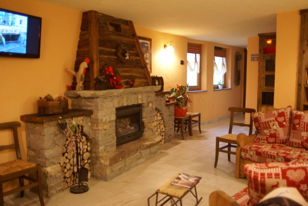 Relais Du Paradis Chambres D'Hotes Introd Exterior photo